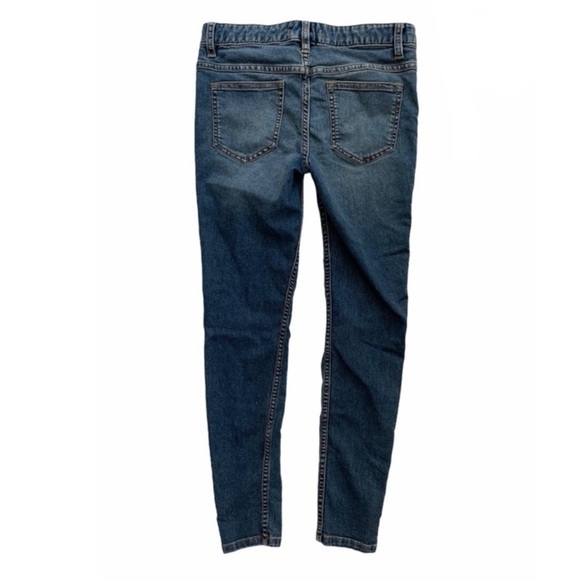 FREE PEOPLE Ultra Distressed Knee Skinny Denim Jeans - Picture 7 of 10